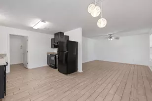 1989 Justice Cir, Gulf Breeze, FL 32563 - Photo 12