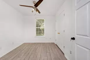 1989 Justice Cir, Gulf Breeze, FL 32563 - Photo 18