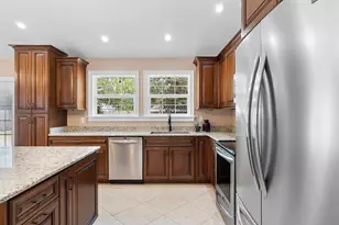 1836 Iris Ln, Navarre, FL 32566 - Photo 14