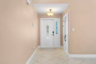 1836 Iris Ln, Navarre, FL 32566 - Photo 4