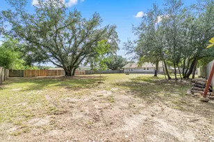 1836 Iris Ln, Navarre, FL 32566 - Photo 36