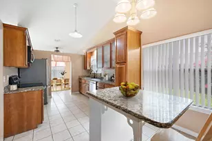 719 Majestic Prince Ct, Crestview, FL 32539 - Photo 8