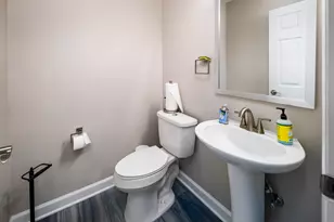 323 Olde Post Rd, Niceville, FL 32578 - Photo 28