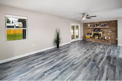 323 Olde Post Road, Niceville, FL 32578 - Photo 10