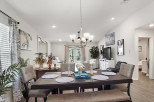 699 Riverwalk Cir, Freeport, FL 32439 - Photo 4