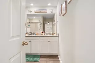 699 Riverwalk Cir, Freeport, FL 32439 - Photo 12