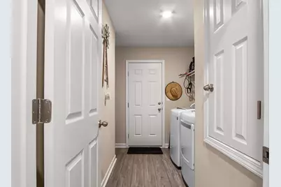 699 Riverwalk Circle, Freeport, FL 32439 - Photo 16