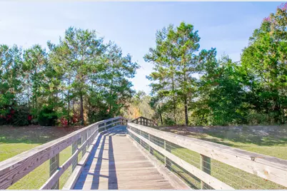 699 Riverwalk Circle, Freeport, FL 32439 - Photo 32