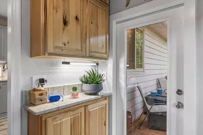 229 Hillside Drive, Niceville, FL 32578 - Photo 32