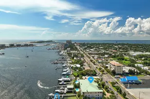 602 Harbor Blvd, Destin, FL 32541 - Photo 2