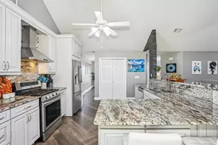 704 Denise Dr, Crestview, FL 32536 - Photo 12