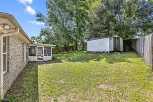 704 Denise Dr, Crestview, FL 32536 - Photo 32