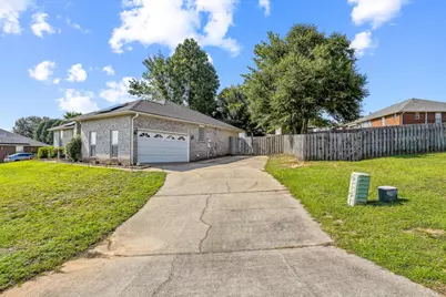 704 Denise Drive, Crestview, FL 32536 - Photo 36