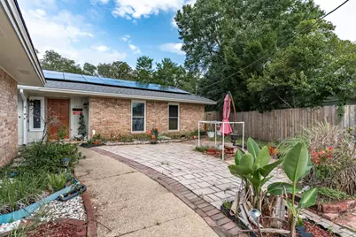 822 Laurel Drive, Fort Walton Beach, FL 32547 - Photo 4