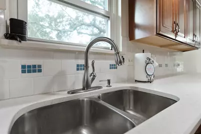 822 Laurel Drive, Fort Walton Beach, FL 32547 - Photo 18