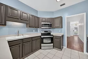 9641 Leeward Way, Navarre, FL 32566 - Photo 10