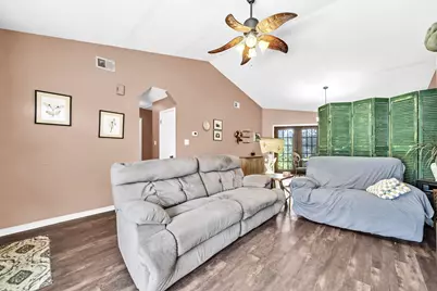 421 Waterway Lane, Fort Walton Beach, FL 32547 - Photo 8