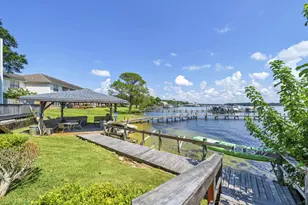 421 Waterway Ln, Fort Walton Beach, FL 32547 - Photo 26