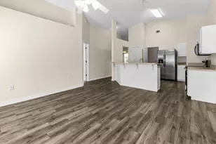 1013 Freeport Ct, Mary Esther, FL 32569 - Photo 14