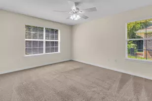 1013 Freeport Ct, Mary Esther, FL 32569 - Photo 16