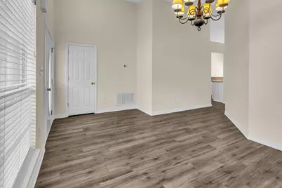 1013 Freeport Court, Mary Esther, FL 32569 - Photo 6