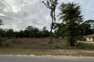 700 Mills Ave, Pensacola, FL 32507 - Photo 1