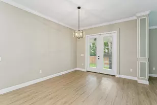 4567 Pfitzer Cir, Crestview, FL 32536 - Photo 8