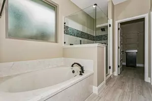 4567 Pfitzer Cir, Crestview, FL 32536 - Photo 24