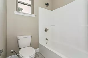 4567 Pfitzer Cir, Crestview, FL 32536 - Photo 28