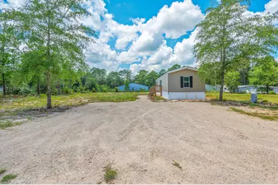 126 Pansy Lane, Defuniak Springs, FL 32433 - Photo 4