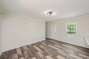 126 Pansy Ln, Defuniak Springs, FL 32433 - Photo 8