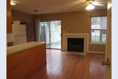 1145 46th Street #    B, Niceville, FL 32578 - Photo 2