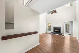 413 Bristol Cove Rd, Mary Esther, FL 32569 - Photo 2