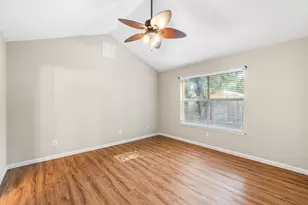 413 Bristol Cove Rd, Mary Esther, FL 32569 - Photo 4