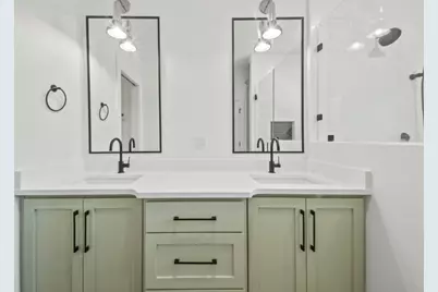 1001 E Cross Street E #B, Pensacola, FL 32503 - Photo 20