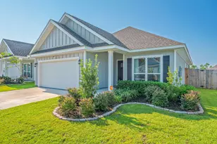 109 Blooming Cv, Crestview, FL 32539 - Photo 2