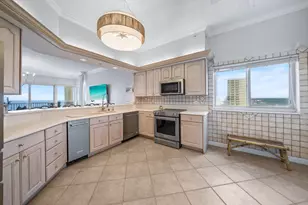 8601 W Surf 15 Dr W, Panama City Beach, FL 32408 - Photo 20