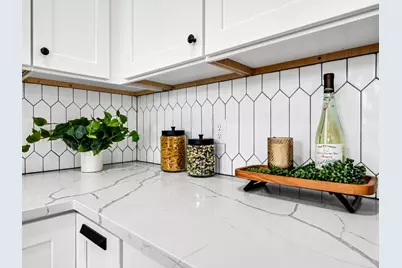 140 Sibert Avenue #UNIT 7, Destin, FL 32541 - Photo 6