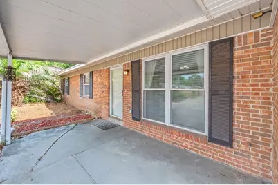 710 E Hollywood Boulevard E, Mary Esther, FL 32569 - Photo 4