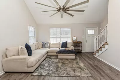 608 Drakes Landing Landing, Mary Esther, FL 32569 - Photo 4