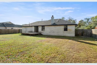 2240 Prytania Circle, Navarre, FL 32566 - Photo 34