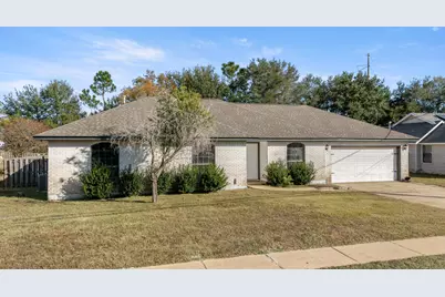 2240 Prytania Circle, Navarre, FL 32566 - Photo 4