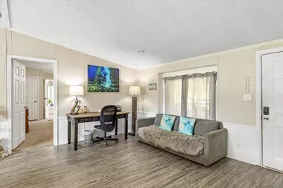 5078 Santa Gertrudas Drive, Milton, FL 32583 - Photo 6