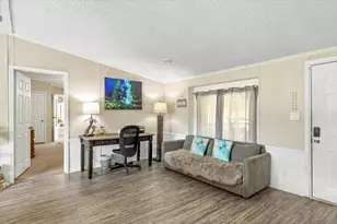 5078 Santa Gertrudas Dr, Milton, FL 32583 - Photo 6