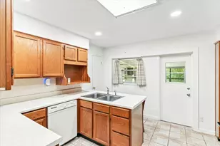 213 NW Moriarty Street NW, Fort Walton Beach, FL 32548 - Photo 14