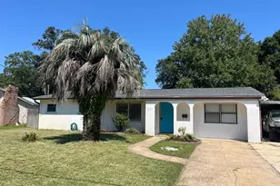 213 NW Moriarty Street NW, Fort Walton Beach, FL 32548 - Photo 4
