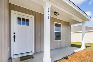 5374 Highview Dr, Crestview, FL 32539 - Photo 2