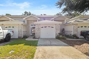 525 Taylor Cir, Fort Walton Beach, FL 32547 - Photo 1