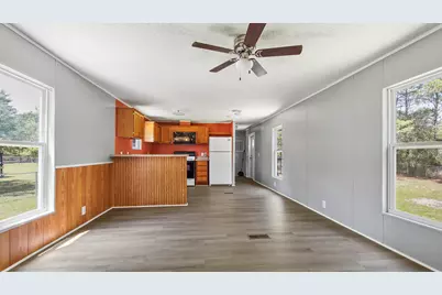 143 Honeysuckle Street, Defuniak Springs, FL 32433 - Photo 28