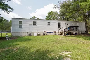 143 Honeysuckle St, Defuniak Springs, FL 32433 - Photo 20